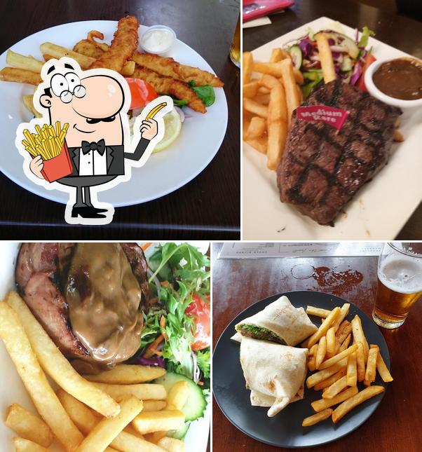 North Lakes Tavern