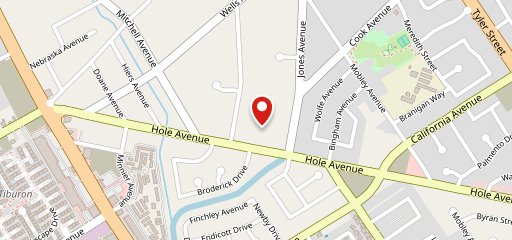 C J's Marketplace на карте