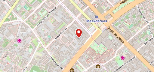 Клуб выпускников МГУ "Имени Ломоносова" на карте