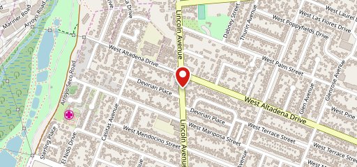 Lucy's Place на карте