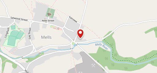 Mells Village Shop на карте