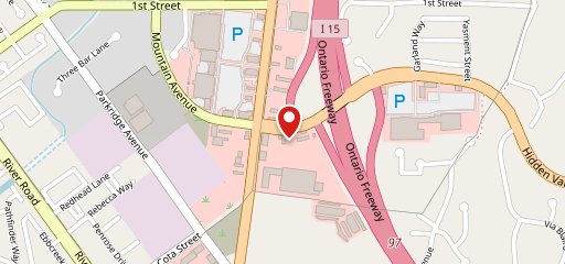 Three Square Bistro на карте