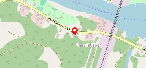 Зеленый попугай на карте