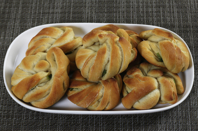 Луковые булочки