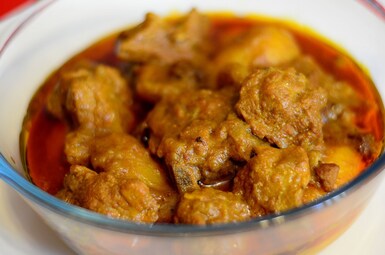 Говядина с соусом карри