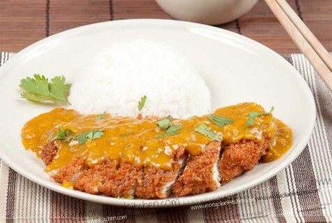 Карри с курицей в панировке