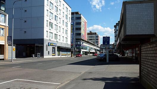 Пори