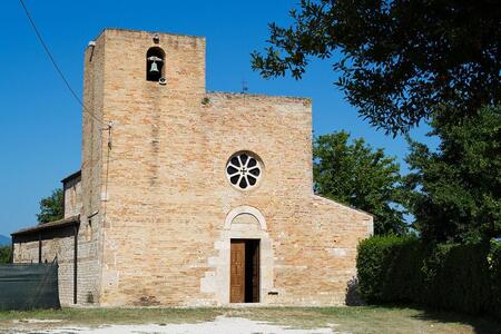 Santa Maria A Vico